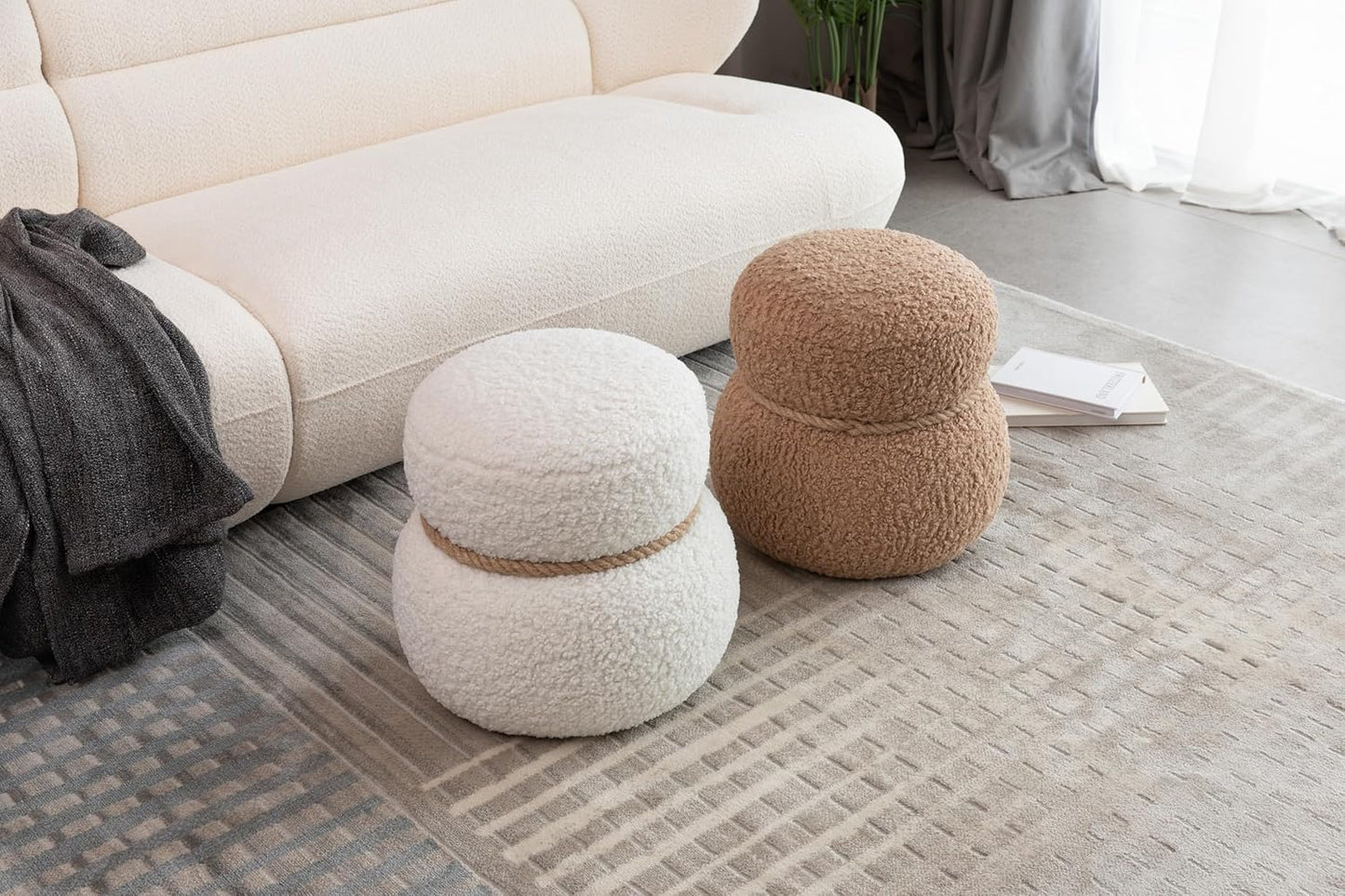 MEETAKING Small Round Foot Stool, Teddy Fabric Footrest Ottoman Stool with Non-Skid Legs, Modern Footstools Step for Couch, Desk, Office, Living Room (Beige)