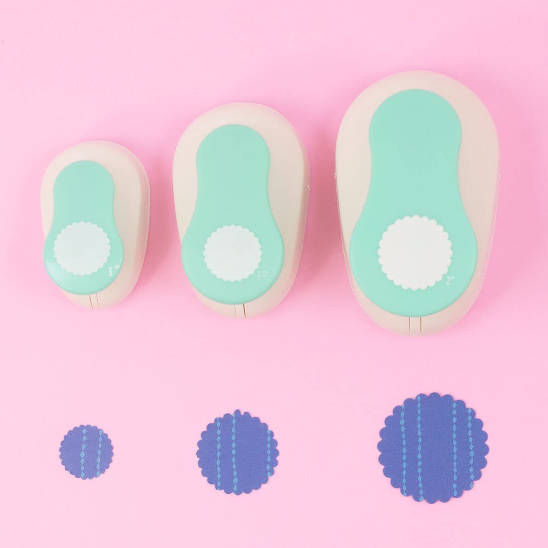 Craftelier - 3 Inch Circle Scallop Punch with Lever Press | Shape Hole Puncher for Paper Crafts | Scalloped Hole Punch for Scrapbooking, DIY Cards & Journals | Mini Hole Punch for Paper & Cardstock.