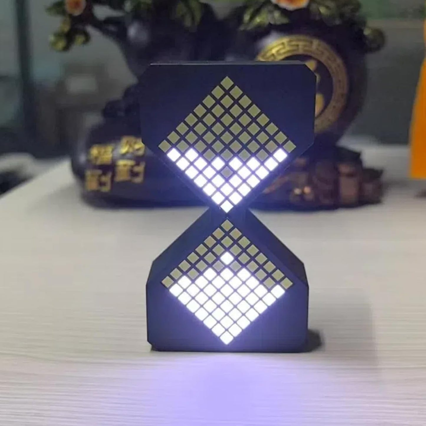 Digital Hourglass 1-30 Minute Freely Adjustable Gravity Timer Dynamic Flow Cube Led Night Light Hourglass Timer for Classroom Home Office Cooking (Black, White Light Source)