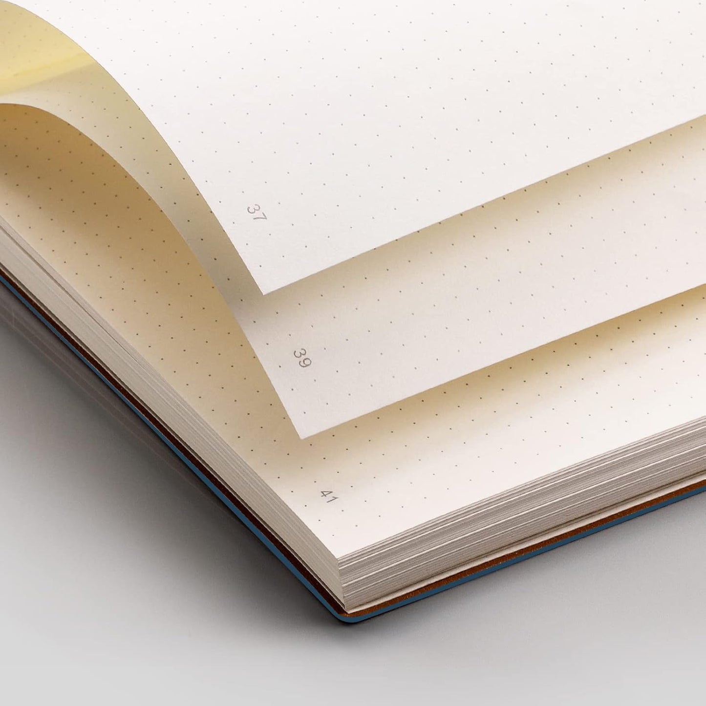 EMSHOI Dotted Journal Bullet Notebook,192 Numbered Pages B5 Large Dot Grid Composition Notebook with 100gsm Thick Dotted Paper, Softcover Leather, Inner Pocket, 7.48"x10.15"-LightBlue