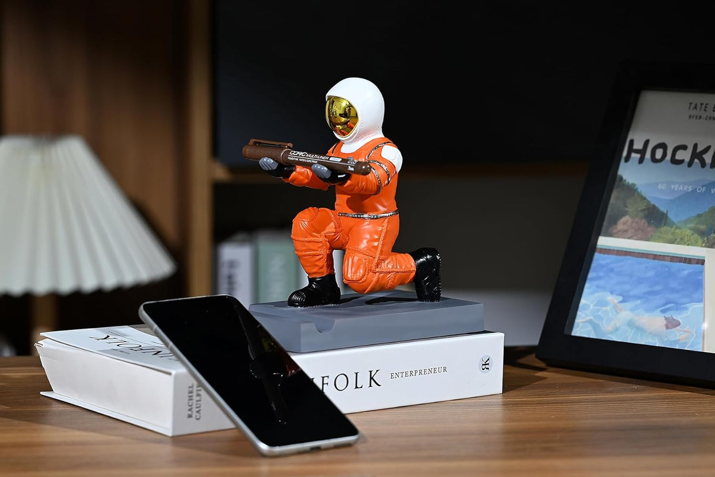 Astronaut Resin Pen Holder, Mobile Phone Stand, Device Stand, Desk Organizer Decorative Pen Holder (Orange&Golden)