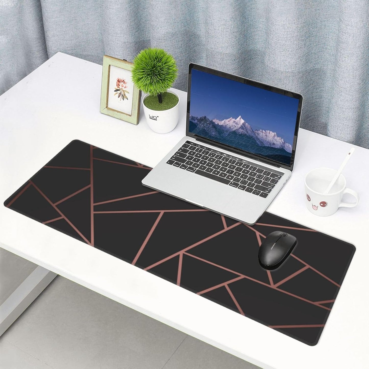 Rose Gold Black Mouse Pad, Geometry Large Big Gaming Mouse Pad Desk Pad, Mousepad with Non-Slip Rubber Base, Extended XXL Mouse Mat for Computer Laptop Office Accessories