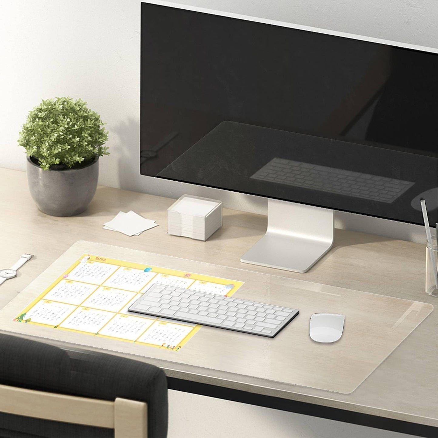 17 x 28 Inch Clear Table Cover Protector, 2mm Thick Clear Desk Mat, Plastic Table Cover, Vinyl Table Protector, Desk Mats on Top of Desks