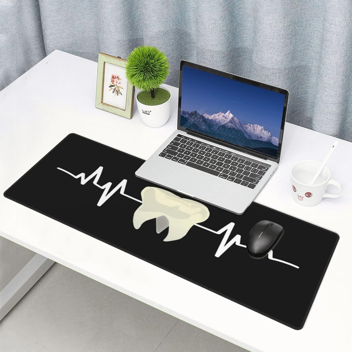 Tooth Dentist Mouse Pad, Heartbeat Dental Assistant Large Big Gaming Mouse Pad Desk Pad, Mousepad with Non-Slip Rubber Base, Extended XXL Mouse Mat for Computer Laptop Office Accessories