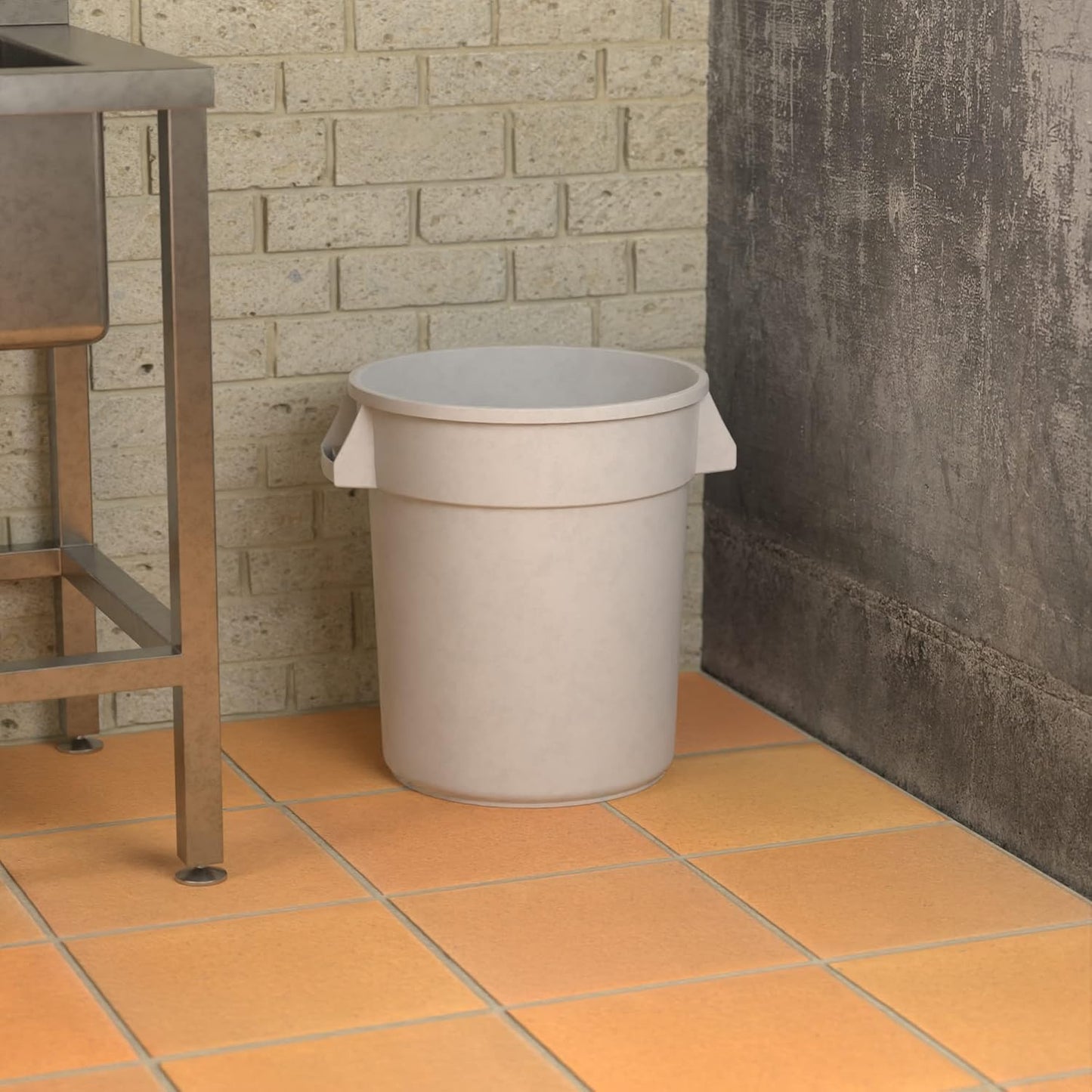 20 Gallon White Round Commercial Trash Can