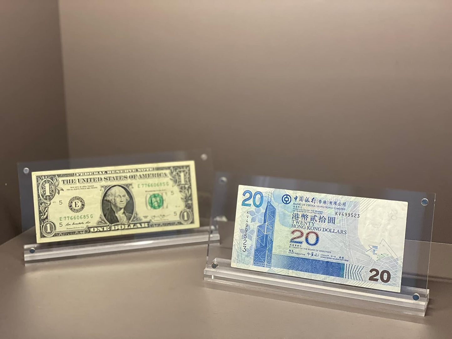 IEEK Acrylic Dollar Bill Display Case Dollar Frame Clear Paper Money Holders Currency Ticket Protector Paper Money Frame for Bill Collectors,7.3 x 3.5 Inch,4 Pack