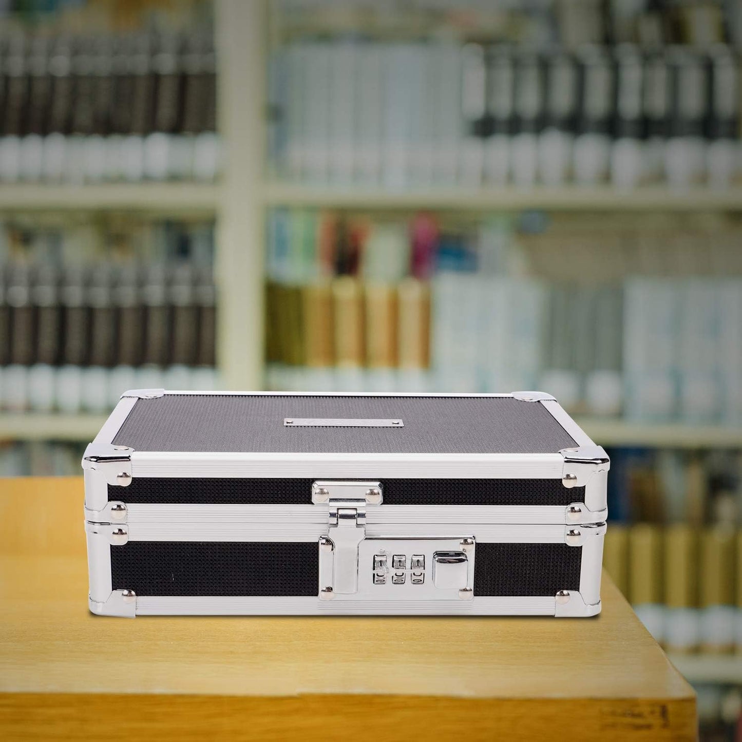 Vaultz Locking Mini Cash Box with Bill and Coin Tray, 8.5 x 2.75 x 5.5 Inches, Black (VZ00304)