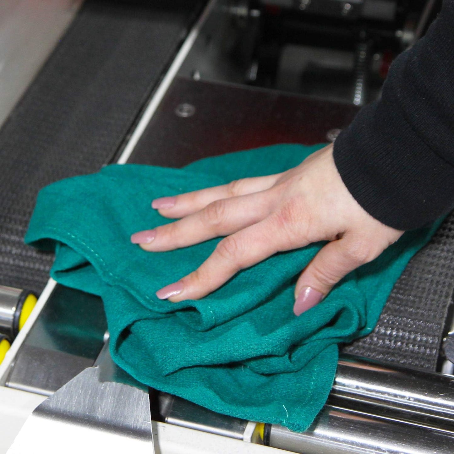 Arkwright Surgical Huck Towels - (Pack of 12) Lint Free & Highly Absorbent Pre-Treated Cotton Cleaning Cloths, Perfect for Medical, Auto Detailing, Window Glass, and Shop, 16 x 26 in, Hunter Green