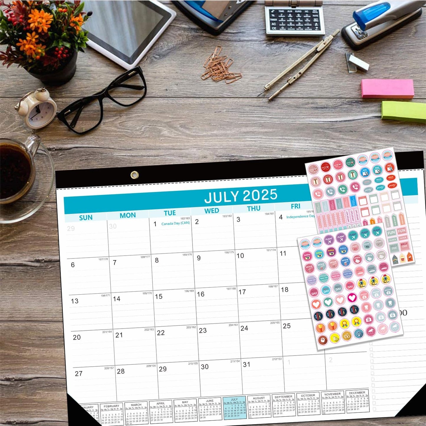 Lateefah Desk Calendar 2025-2026, Runs Jan 2025 to Jun 2026, 2025 Desk Pad Calendar with to-do List, 18 Monthly 17" x 12" Desk Calendar for School, Home or Office