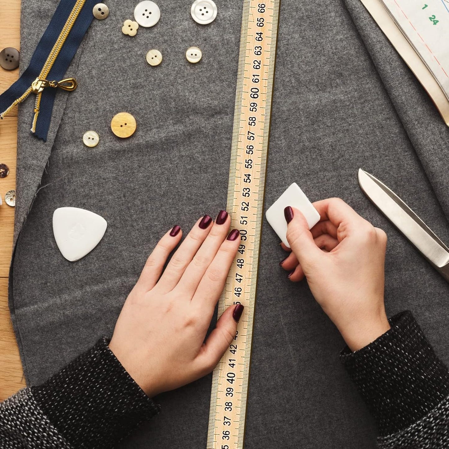 Treela 36 Pack 39 Inches Meter Stick Wood Ruler Economy Yard Stick Double Sided Heavy Duty Thick Meter for School Classroom Home Office Kids Clothing Measuring