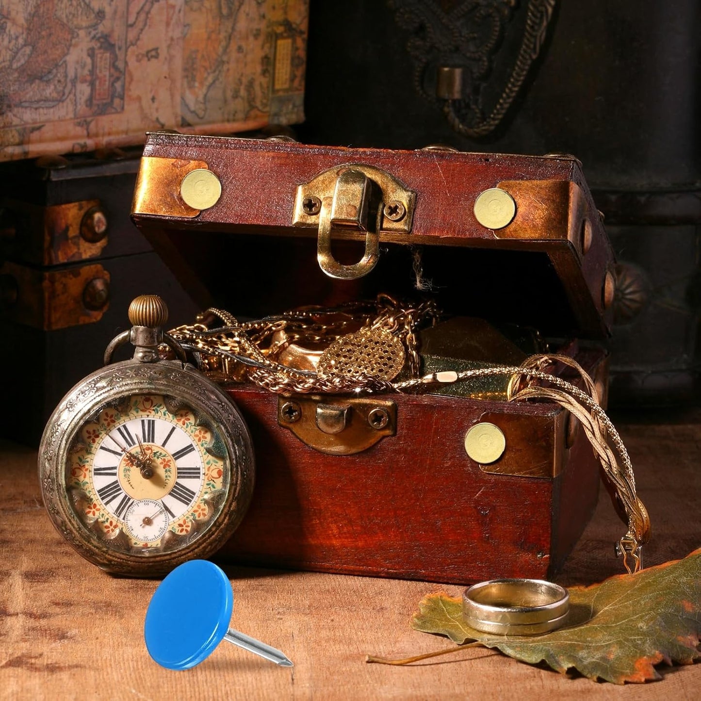 uxcell 100Pcs Upholstery Tacks, 11mmx15mm Flat Head Thumb Tack Decorative Furniture Nails Push Pins for Furniture Sofa Headboards, Blue