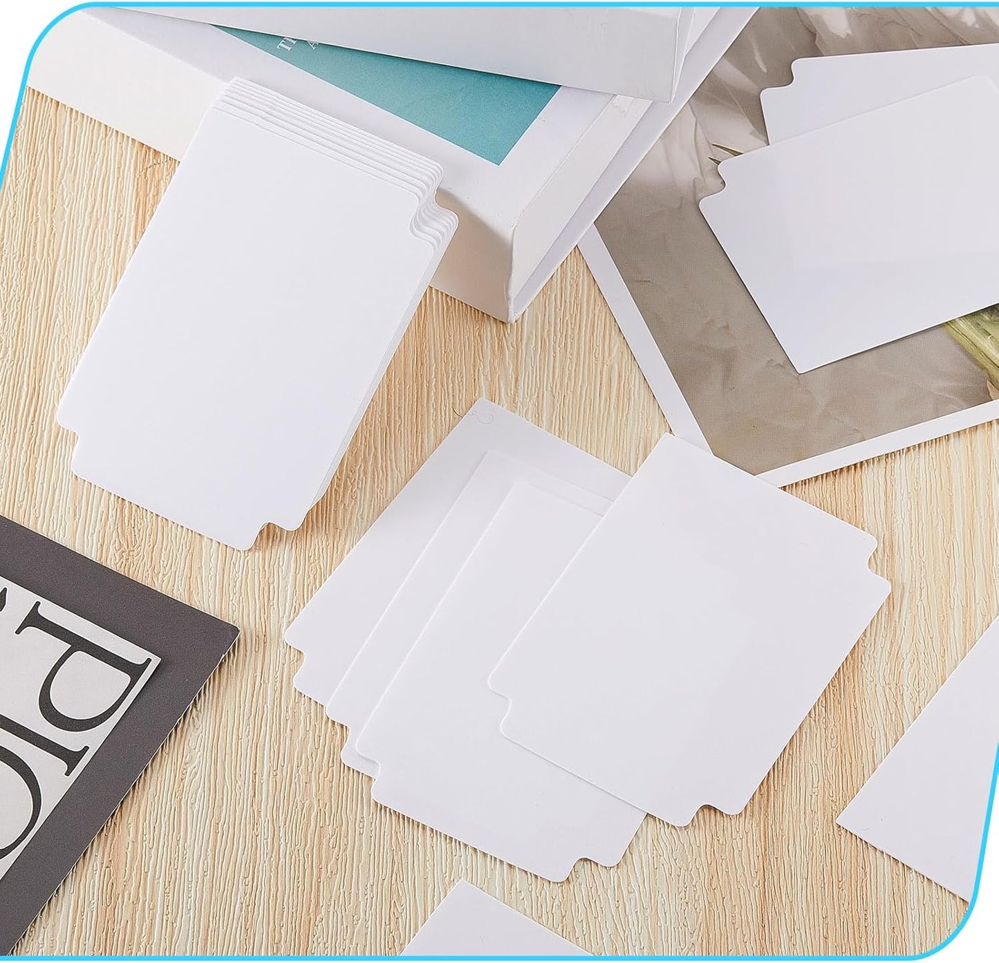 White Trading Card Plastic Divider Cards Sorting Tray Playing Separator Organizer Pages for Games Sports Supplies, 69 x 97 mm(100 Pieces)