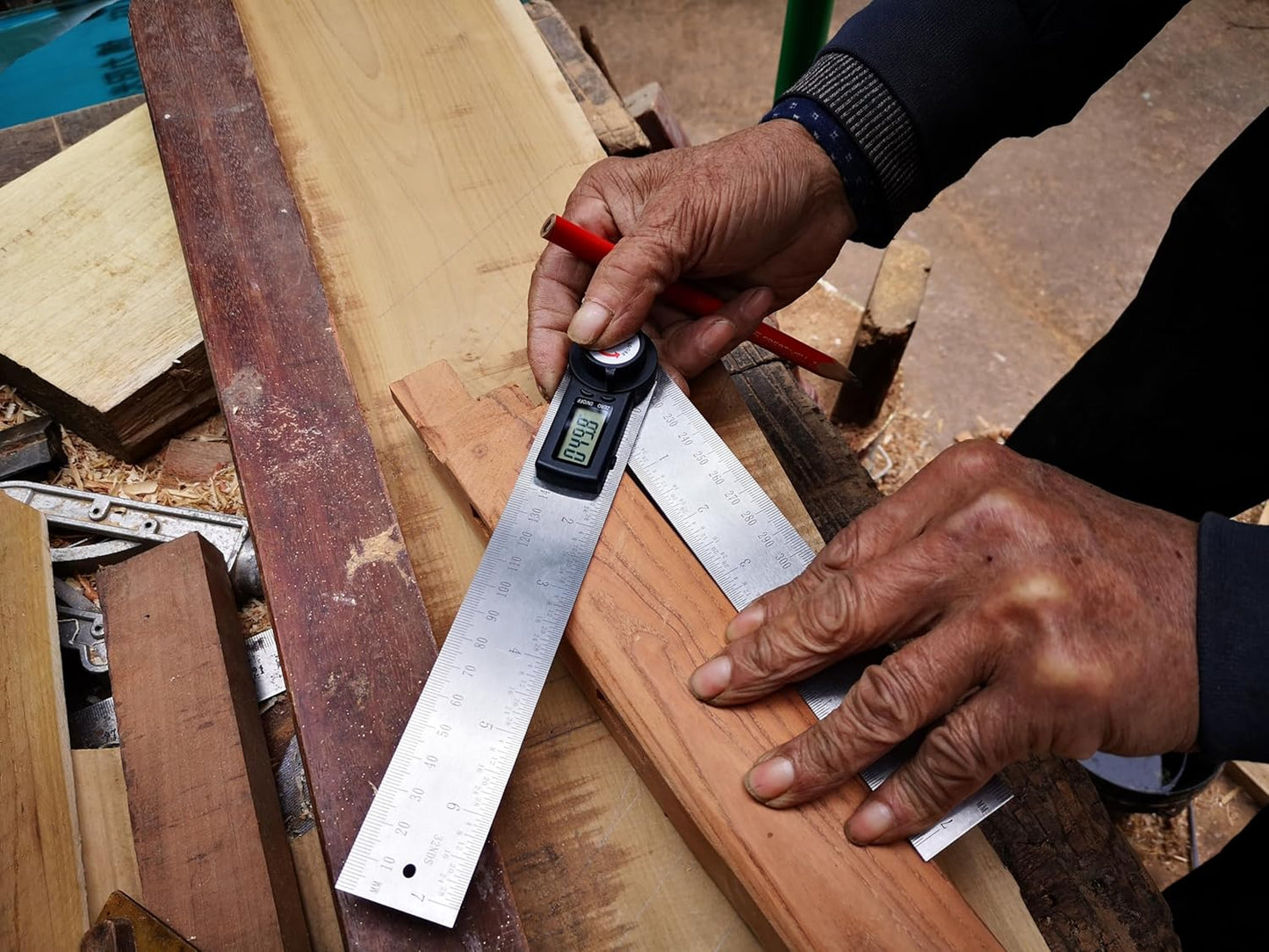 GemRed 82305 Digital Angle Finder GemRed Protractor Stainless steel 7inch 200mm (Black Button)