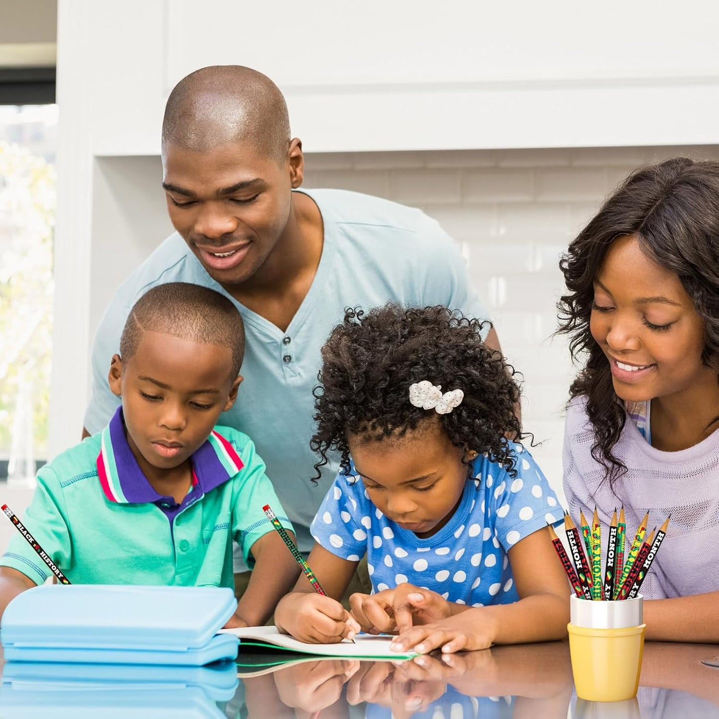 Cinrobiye 200 PCS Juneteenth & Black History Month Inspirational Wood Pencils with Eraser, Classroom Gifts, Bulk School Supplies, Kids Office Giveaways, Party Favors, Prizes