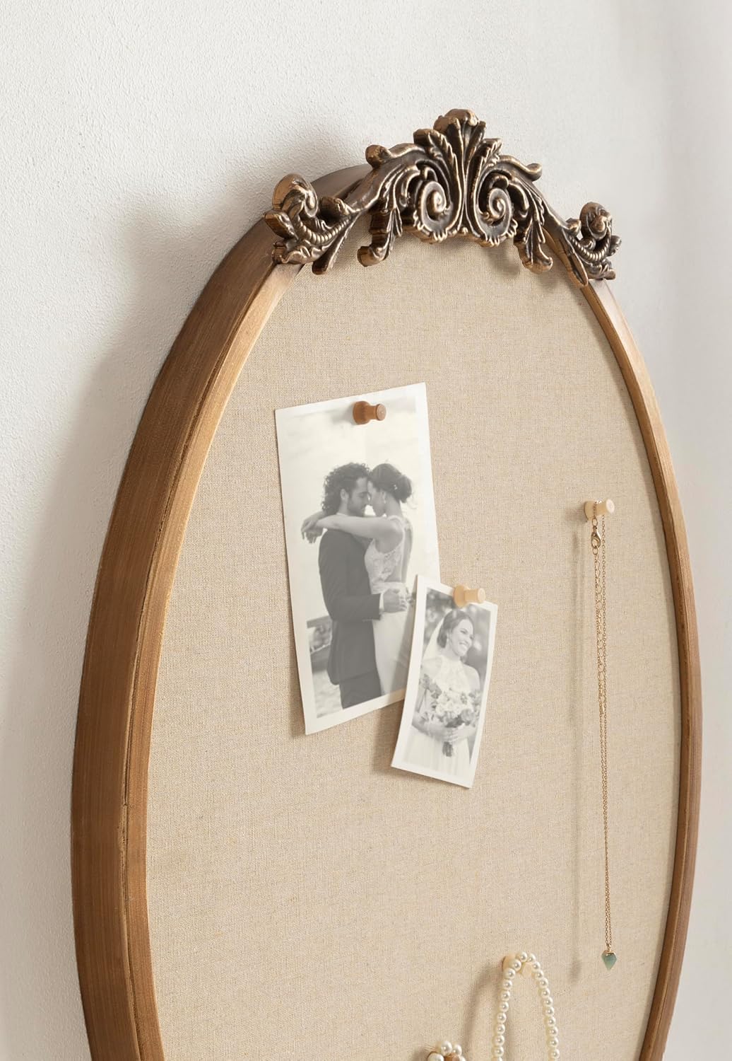 Kate and Laurel Arendahl Decorative Oval Pinboard, 18 x 24, Gold, Framed Round Ornate Vintage Cork Board for Use as Motivational Vision Board or Wall Organizer