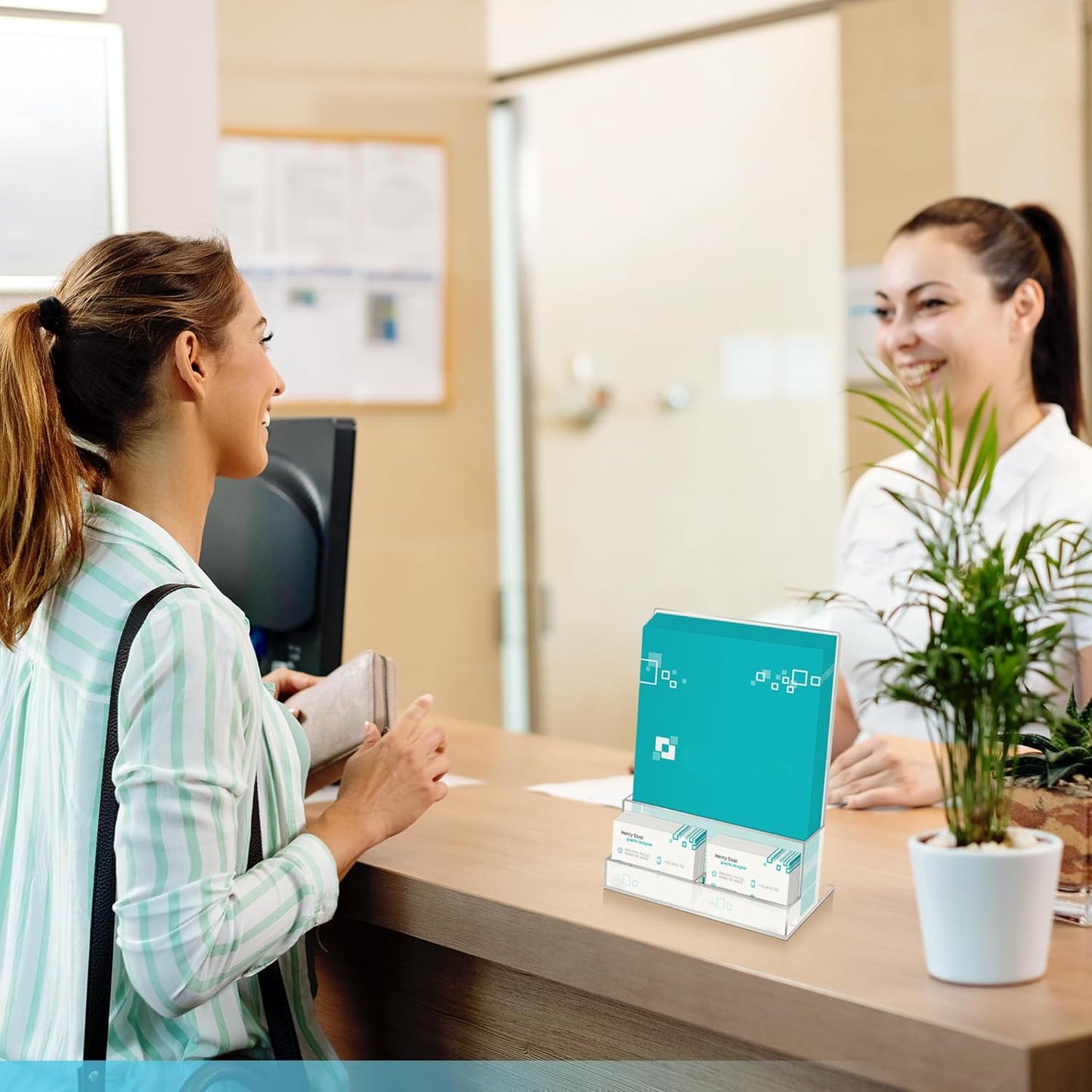 6 Pack Acrylic Brochure Holder 8.5x11 , Clear Brochure Display Stand with Acrylic And Business Card Holder, Plastic Flyer Display Stand for Magazine, Pamphlet, Booklets, Menu, Journals