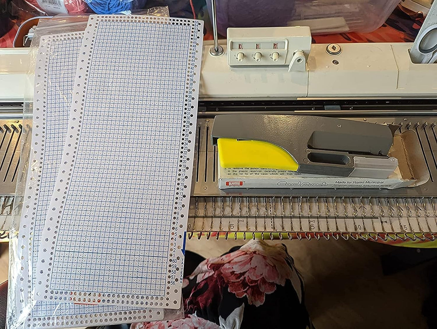 Metal Card Punch Device for Punch Cards Machines Knitting Sweater Hand Crafts Accessories Knitting Machines